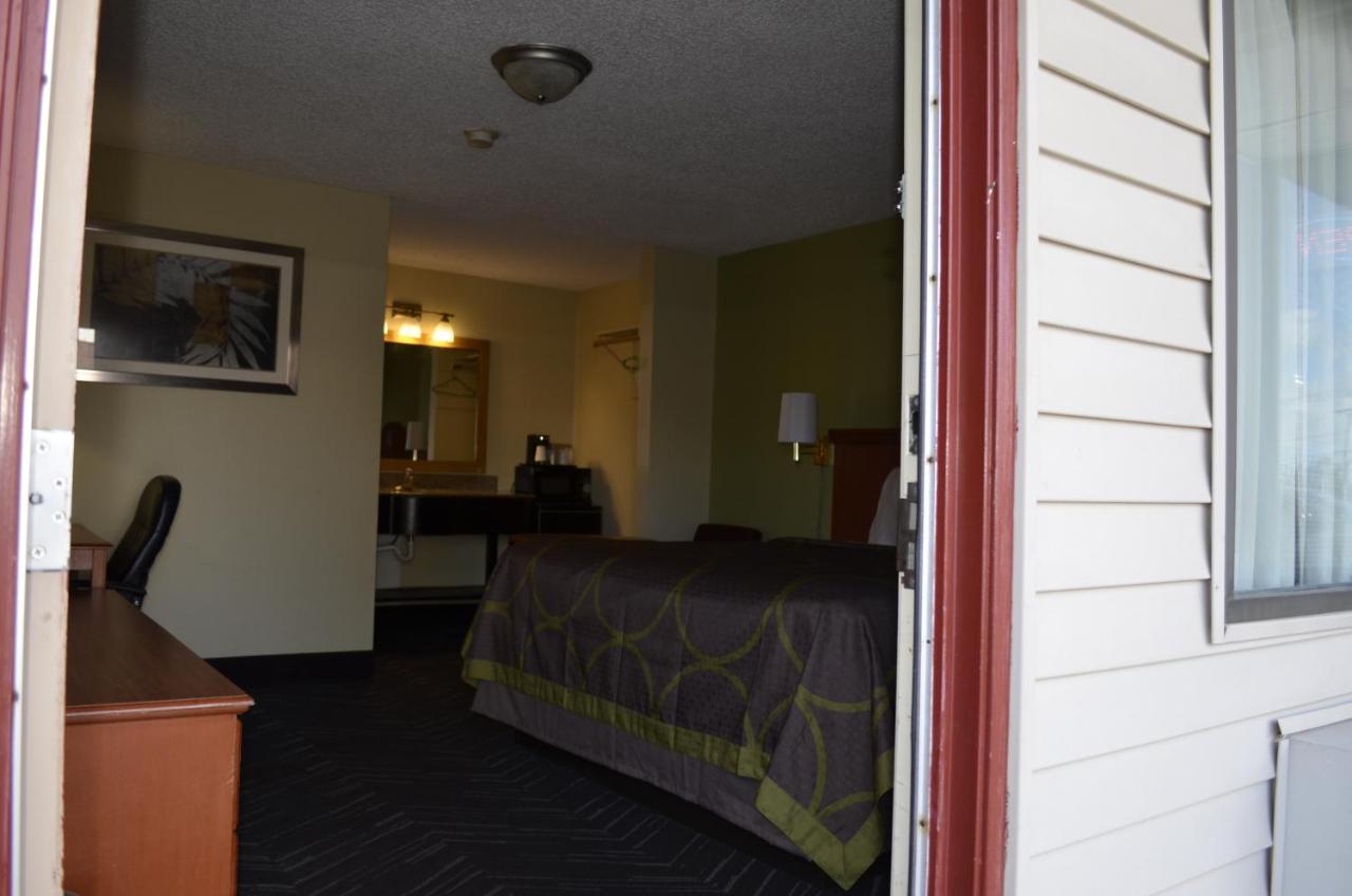 Budget Inn Williamsville Exteriér fotografie