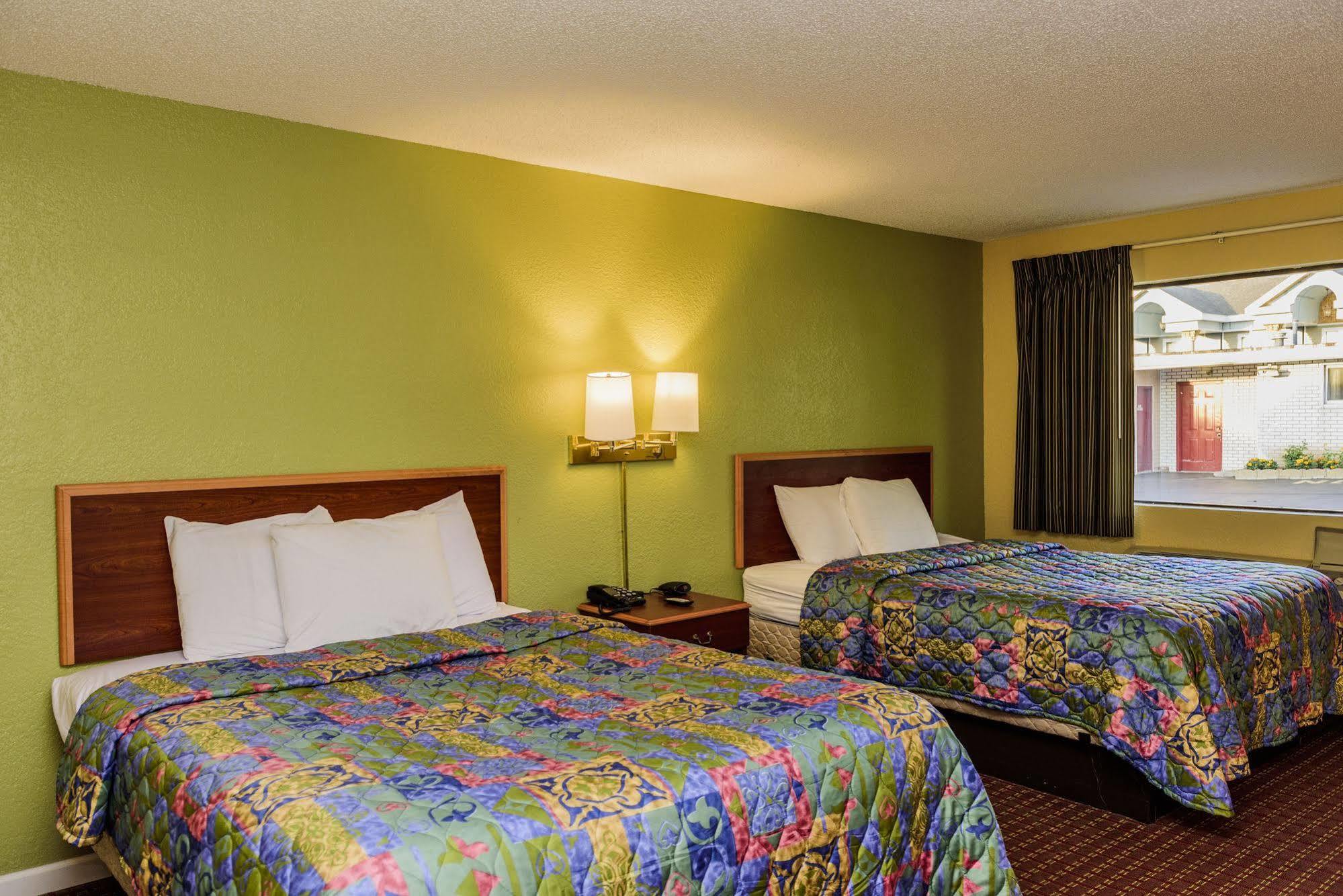 Budget Inn Williamsville Exteriér fotografie